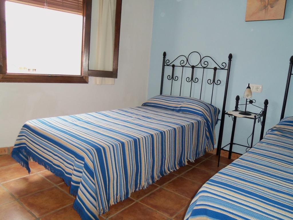 Apartamentos Rurales Jardines Del Visir 헤날과실 외부 사진