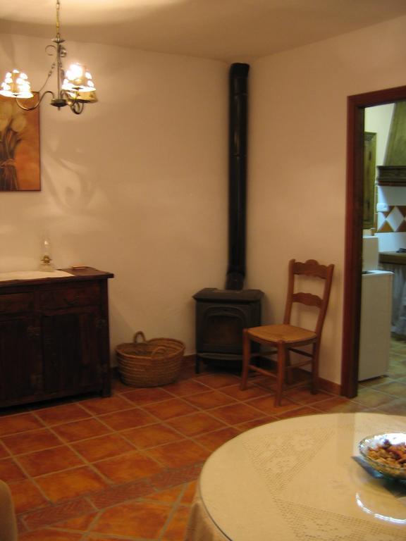 Apartamentos Rurales Jardines Del Visir 헤날과실 외부 사진